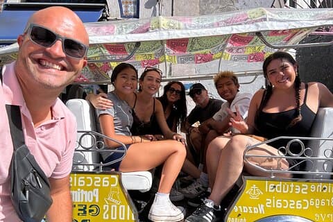 Visite guidée privée Alfama Tuk Tuk à Lisbonne – 1,5 - Heure