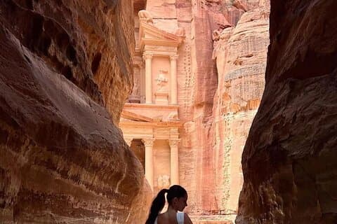 Excursão guiada privada de Petra e Wadi Rum