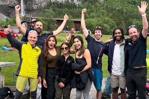 Crash Landing op je Tour met privévervoer