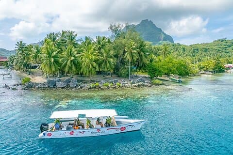 Lagoon and Legend of Bora Bora