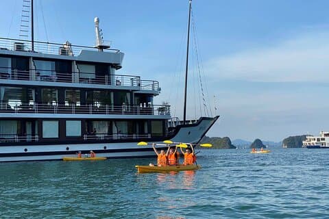 Lan Ha Bay Luxury Overnight Cruises 2 Days 1 Night from Ninh Binh