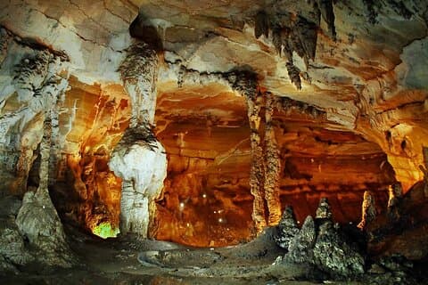 Hotell i nærheten av Hue Phong Nha Cave Paradise Cave