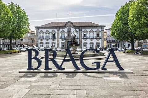 Day Trip Braga and Guimarães from Porto