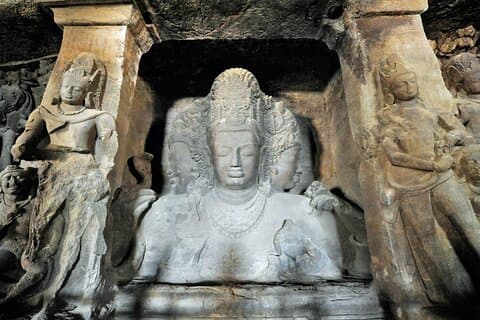 Tour di gruppo delle grotte di Elephanta