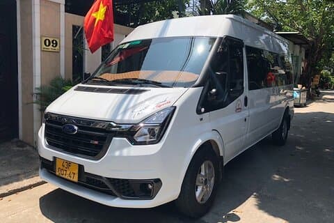 Traslado compartido en autobús de ida y vuelta desde Da Nang a Ba Na Hills