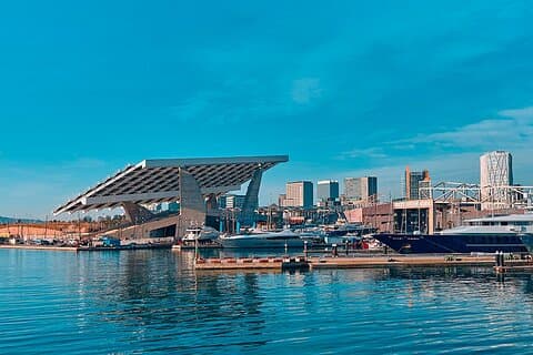 Elektrisk sykkeltur gjennom parker og strender i Barcelona