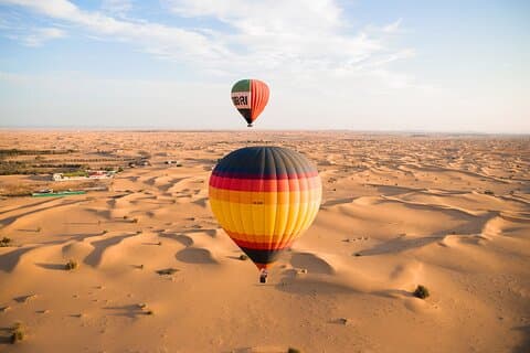 Standaardvlucht met heteluchtballon in Dubai