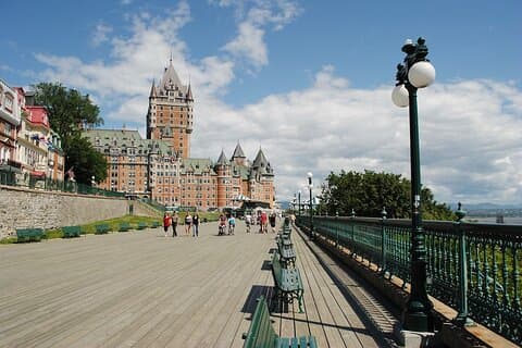 Privater geführter Rundgang durch Quebec mit einem Profi