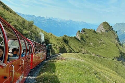 Tour de 5 días en tren a las principales atracciones de Suiza
