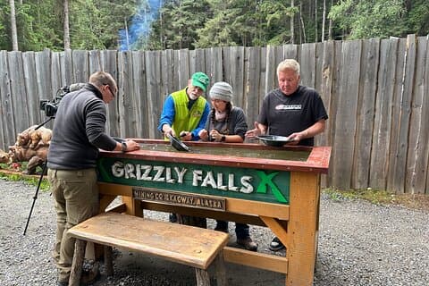Musher's Camp® e Gold Panning Adventure