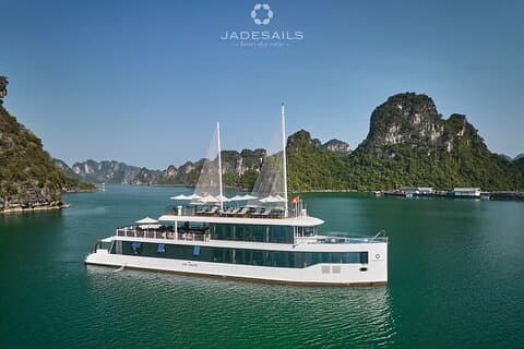 Jade Sails - den mest luksuriøse dagskrue i Halong og Lan Ha Bay