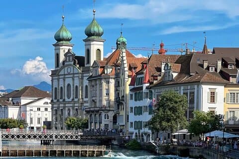 Tour compartido de 5 días por Suiza