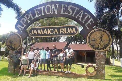 Privat Appleton Estate Rom och Pelican Bar Tour från Montego Bay