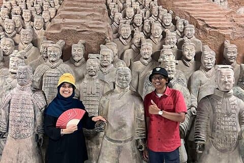 西安テラコッタ戦士とバンポ博物館バスツアー