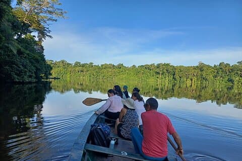 Tour Collpa Chuncho y Lago Sandoval 4 Días y 3 Noches
