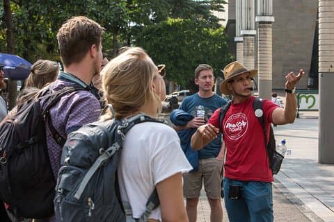 Excursão histórica a pé de Medellín com Guia Especialista
