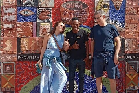 Tour de Township e Museu do Distrito Six