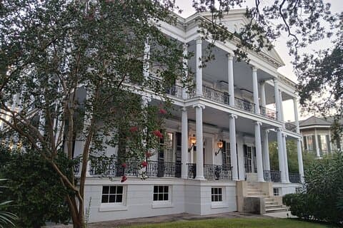 Adults-Only Garden District, Cemetery, Anne Rice True Crime Tour