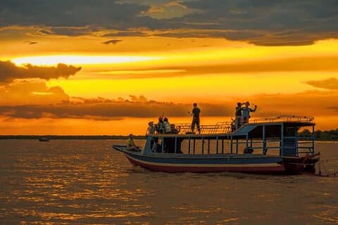 Halvdags privat solnedgangstur i Kampong Phluk fra Siem Reap