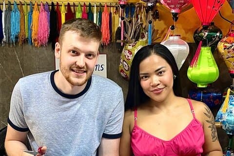 Lantaarns maken in de oude binnenstad van Hoi An