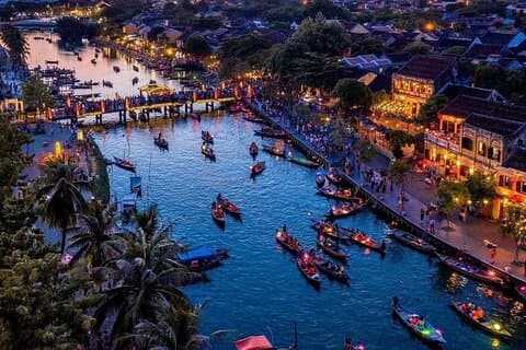 InterContinental Danang Resort Andata e ritorno al centro storico di Hoi An