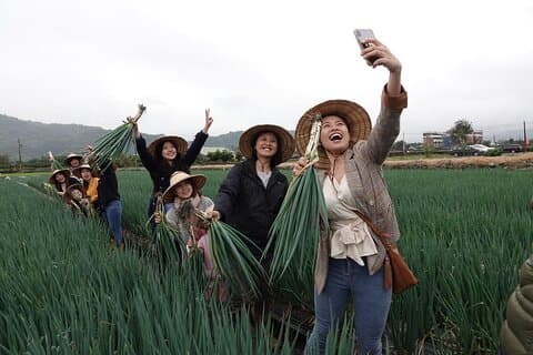 Yilan Scallion Field Guide e torta fai da te Jiaoxi Hot Spring da TPE