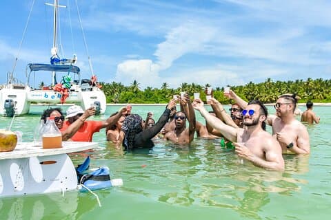 Party Boat: Drinks & snorkling i Punta Cana