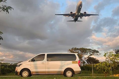 Privat transport fra Liberia Lufthavn til Jaco Beach Puntarenas