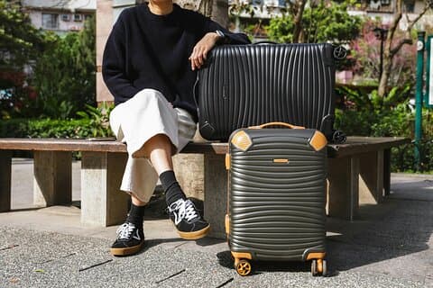 Vancouver All Day Luggage Storage