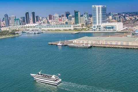 Von Los Angeles: USS Midway, Altstadt San Diego Tour