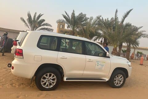 Safari por el desierto de Dubai con barbacoa en jeep privado y paseo en camello