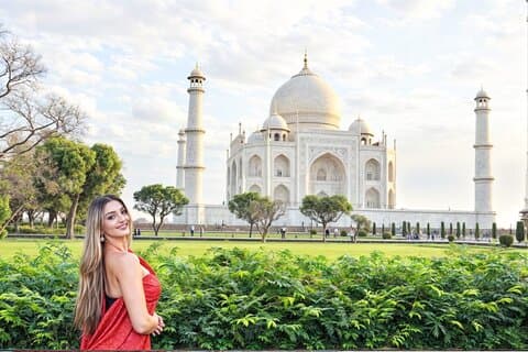 Same Day Taj Mahal, Agra Fort & Baby Taj Tour From Delhi by Car