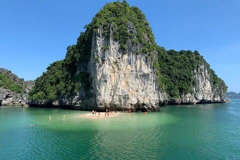 Cat Ba: Full-Day Boat Tour Discover the Hidden Gems of Lan Ha Bay