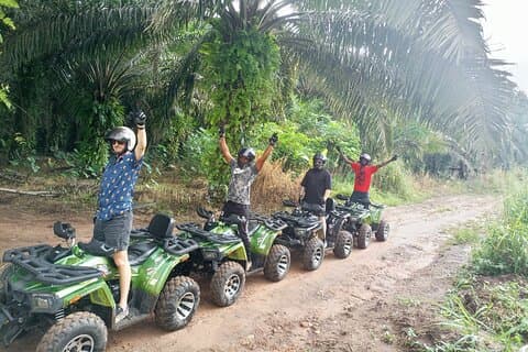 Accra Quad Bike, Cascadas y Jardín Botánico - Excursión de un día