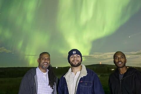 Private Tour for Chasing Northern Lights (Aurora) with PHOTO