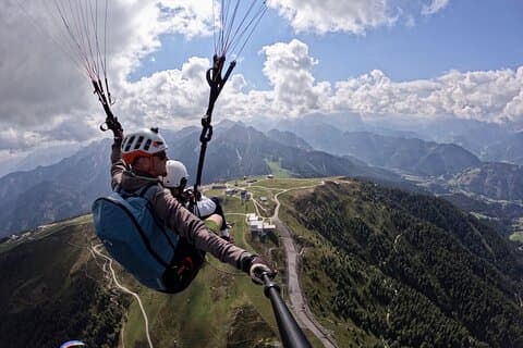 Vuelo privado en parapente biplaza Dolomitas Alpes Kronplatz