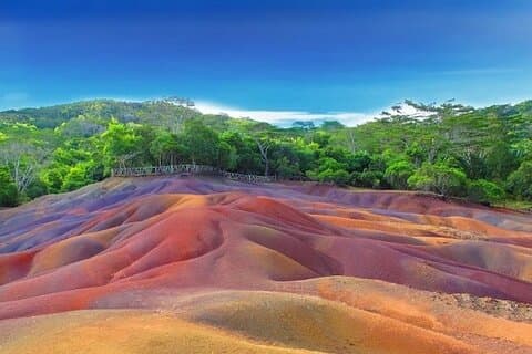 Private Southwest Day Tour: 7-Coloured Earth, Chamarel Waterfall, Trou aux Cerfs