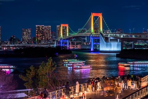 Privat tur i Tokyo 5 byer og 10 poeng dag eller natt