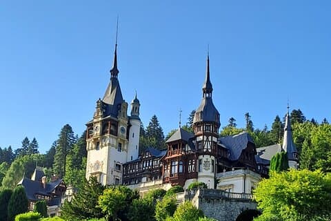 Tour Privado do Castelo de Peles e Brasov
