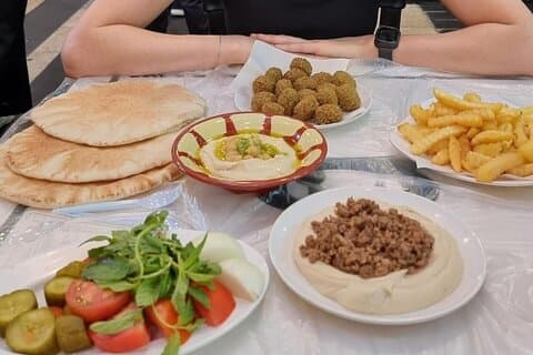 Tour privato della città di Amman con pranzo locale