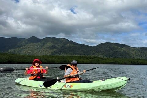 JungleWalla Langkawi Kayaking og svømming