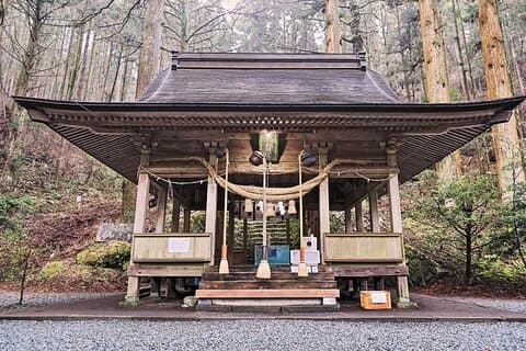 Kyushu Kamishiromi Schrein, Amano Iwato und Takachiho Schlucht Tour