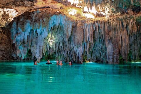Tour guidato di Tulum, cenote magico, snorkeling in laguna e pranzo sulla spiaggia