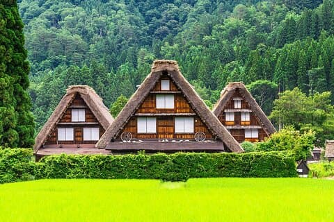 Shirakawago og Takayama bustur fra Nagoya