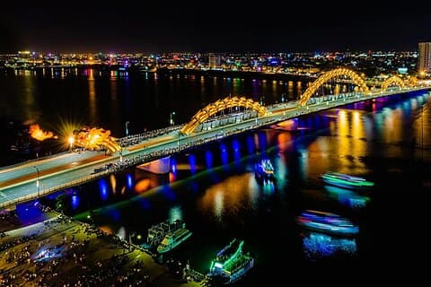 Excursión privada en crucero por el mercado nocturno de Da Nang y el Puente del Dragón