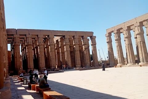 Tour privado de un día en East & WEST Luxor