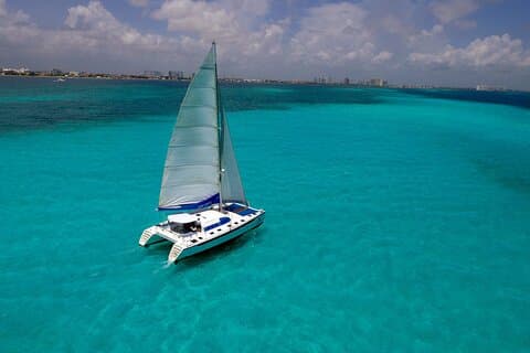 Katamaran-Segeln von Cancun nach Isla Mujeres