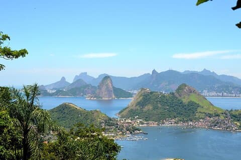 Tour por la ciudad de Niteroi - por Alan Denis