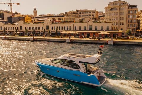 Istanbul Private Bosphorus Luxury Yacht 14m 46ft – 8 Guests