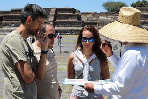 Excursion à Teotihuacan, à la basilique de Guadalupe et à Tlatelolco